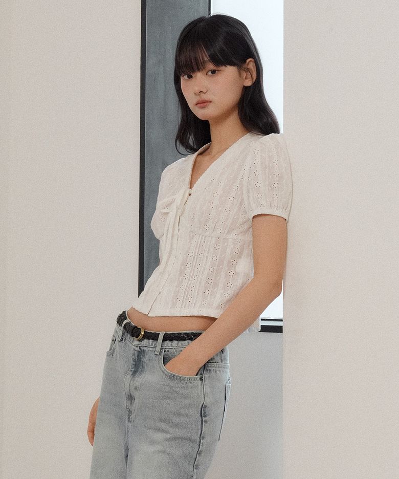 브이넥 레이스 퍼프 블라우스 [WHITE] / GF2LBL529