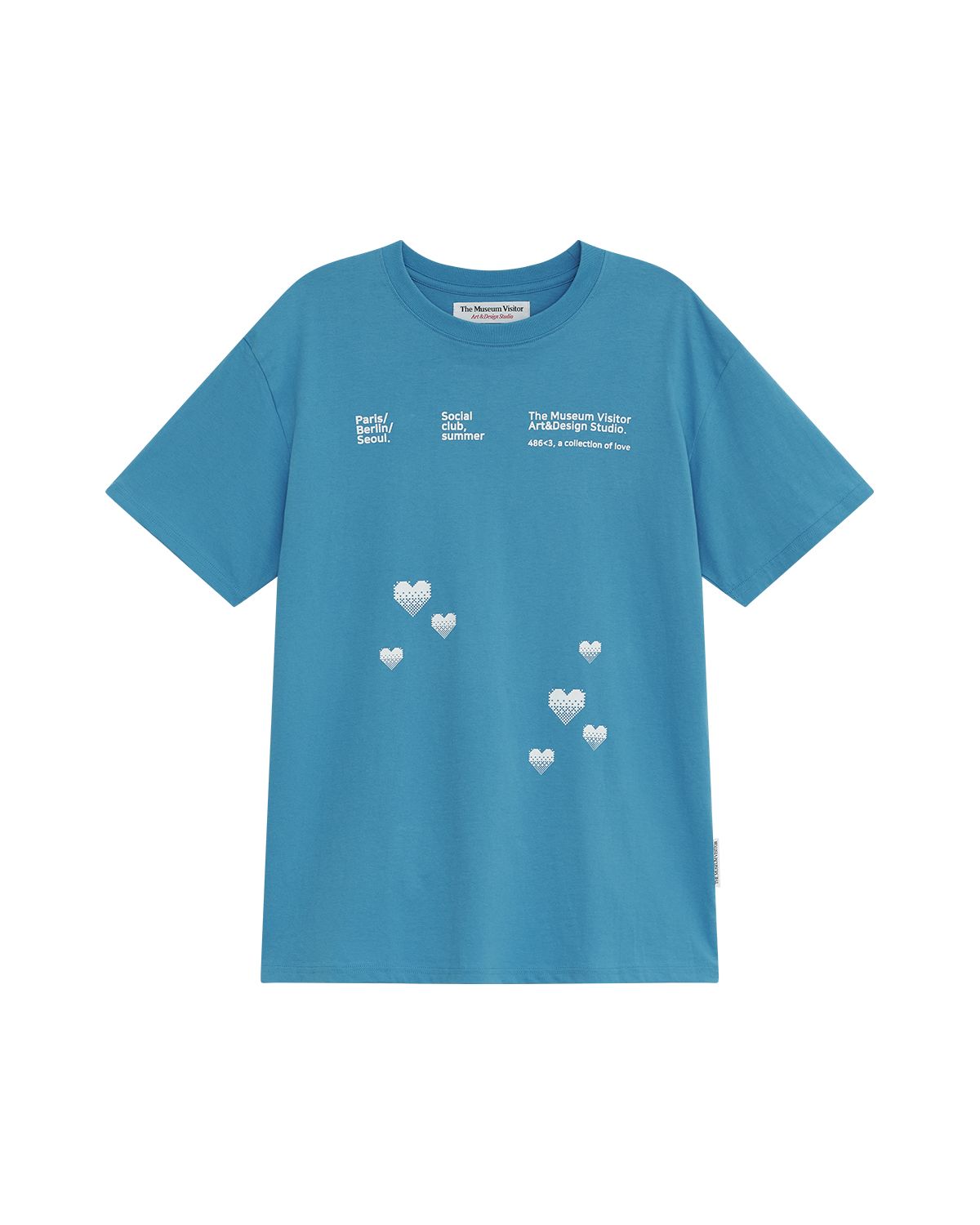 더뮤지엄비지터(THEMUSEUMVISITOR) PIXEL HEART SIGNATURE OVERFIT T-SHIRT (TILL BLUE)