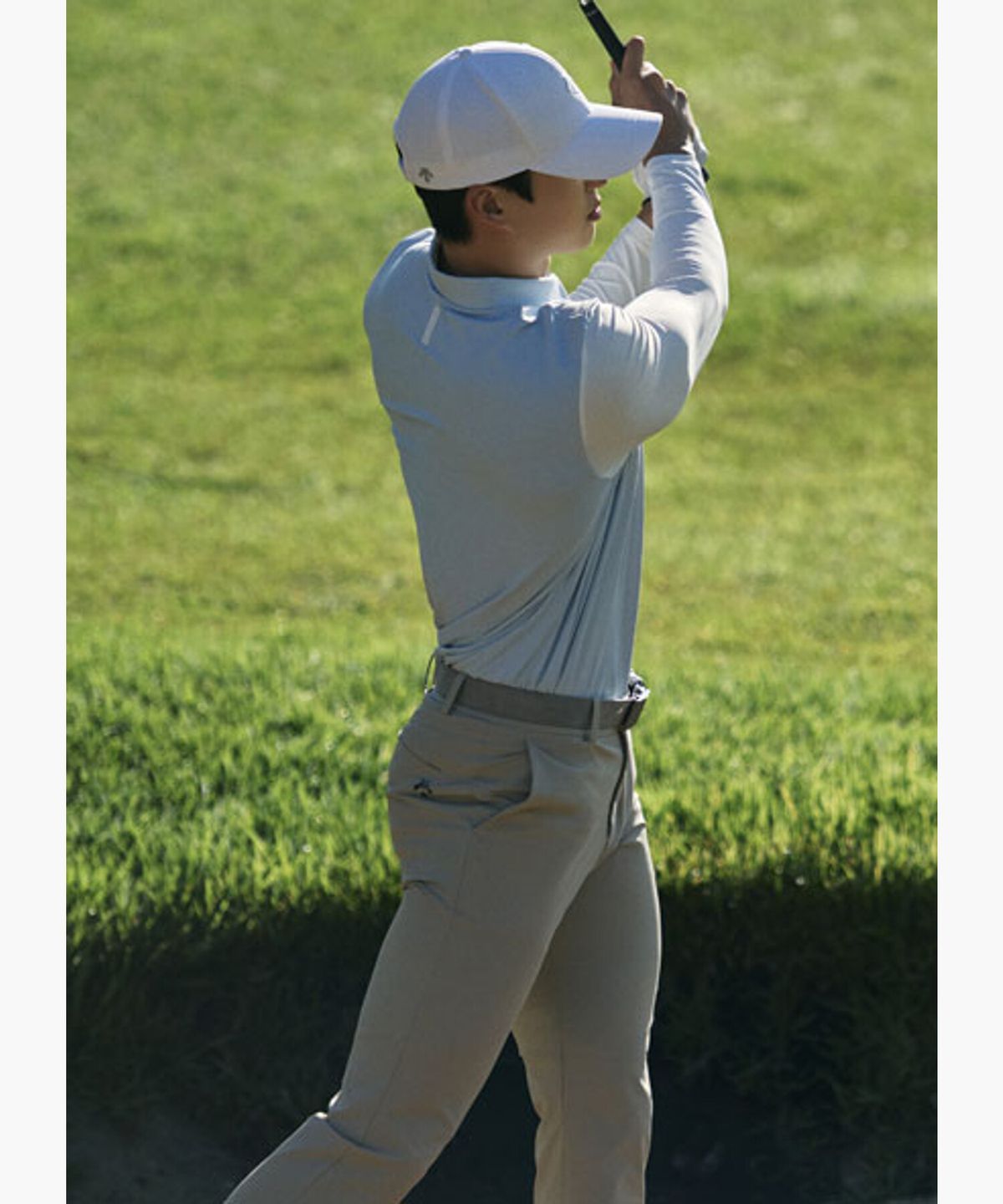데상트 골프(DESCENTE GOLF) 남성 시어서커 냉감 소매 카라 긴팔티셔츠  DR31MFTL71