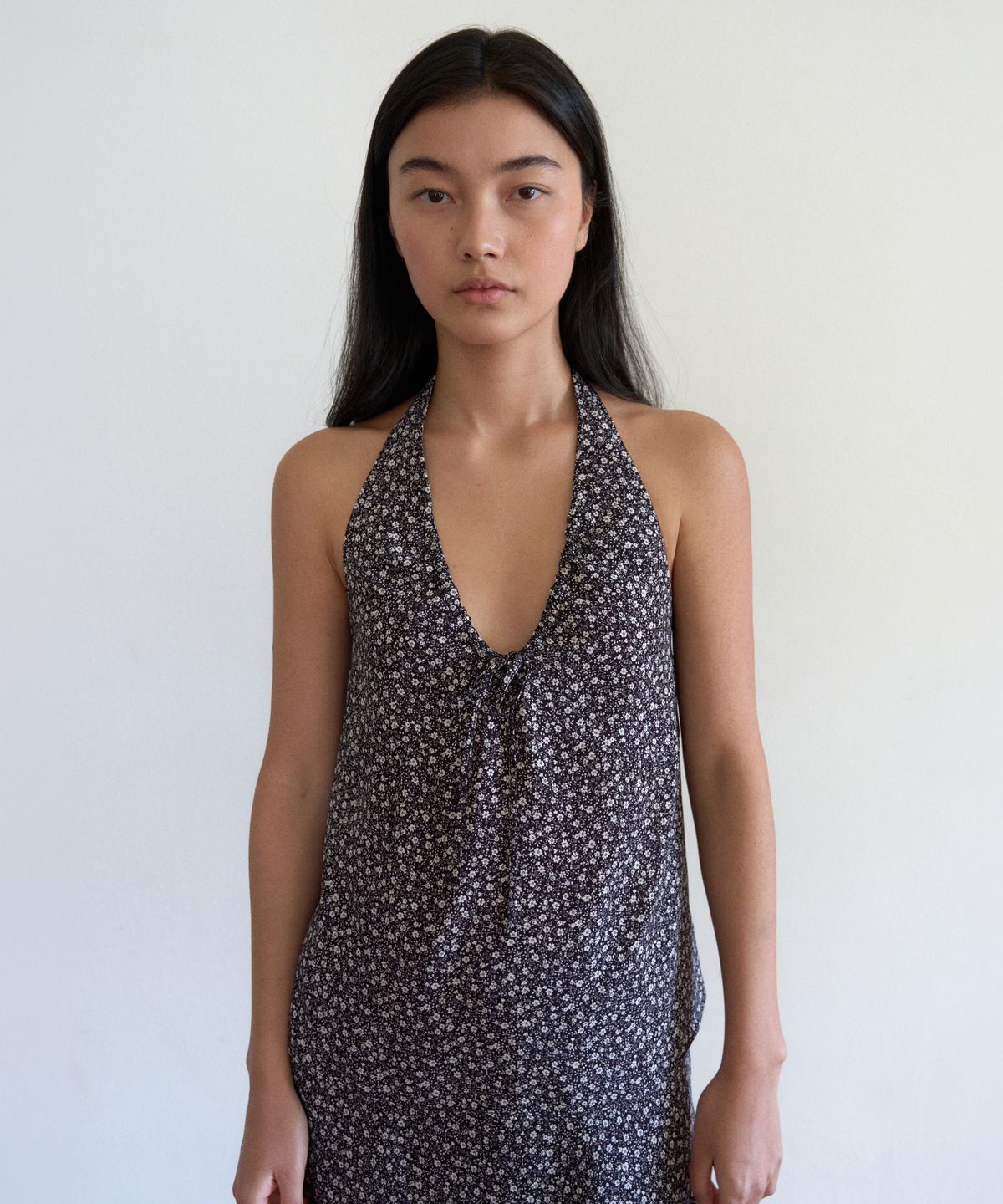 망고매니플리즈(MANGO MANY PLEASE) BAMBI FLORAL BLOUSE_BLACK