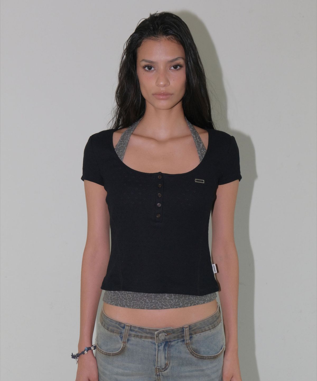 오디너리 홀리데이(ORDINARY HOLIDAY) HALTER LAYERED SHORT SLEEVE SET [BLACK]