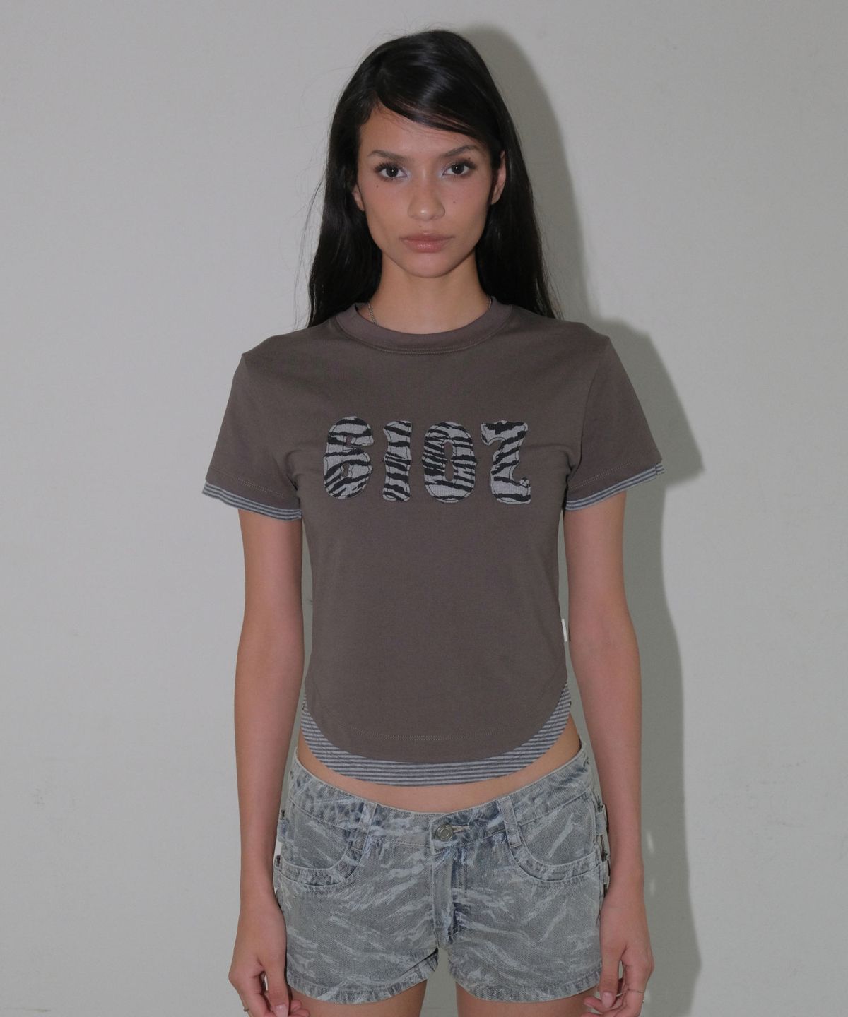 오디너리 홀리데이(ORDINARY HOLIDAY) STRIPE LAYERED T-SHIRT [KHAKI]