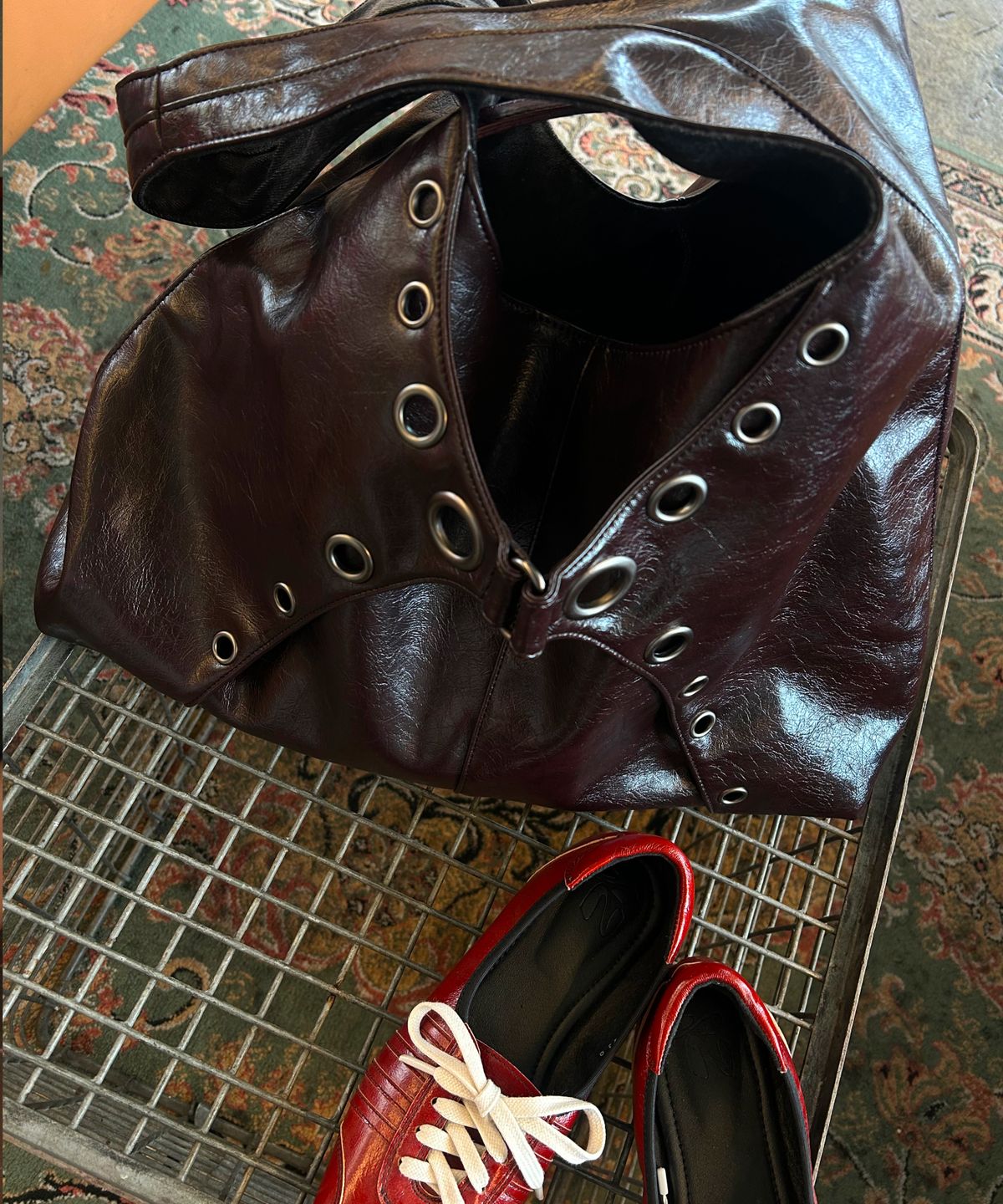 오디너리 홀리데이(ORDINARY HOLIDAY) REVERSIBLE BIG BAG [BURGUNDY]