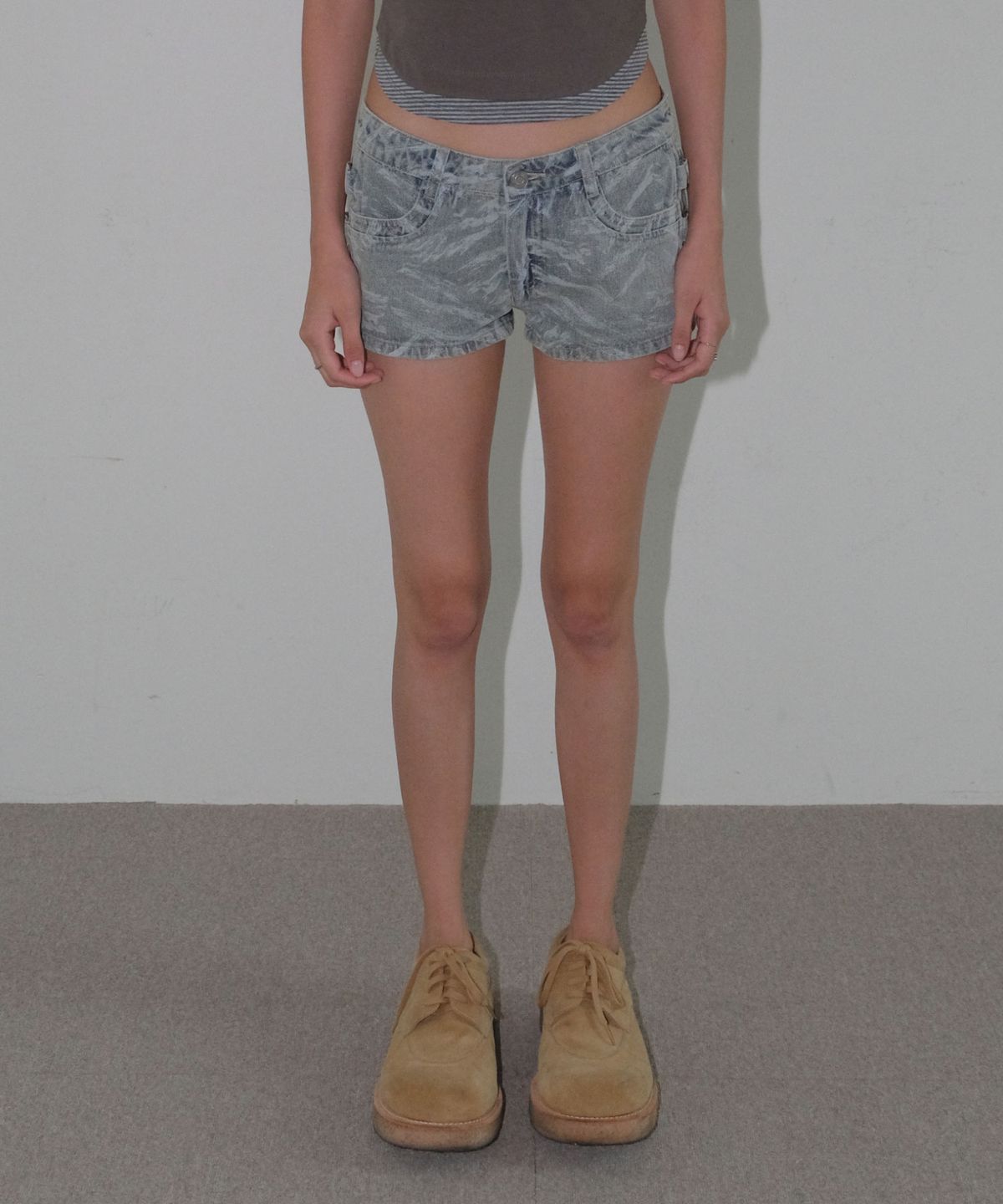 오디너리 홀리데이(ORDINARY HOLIDAY) MICRO DENIM SHORTS [BLUE]