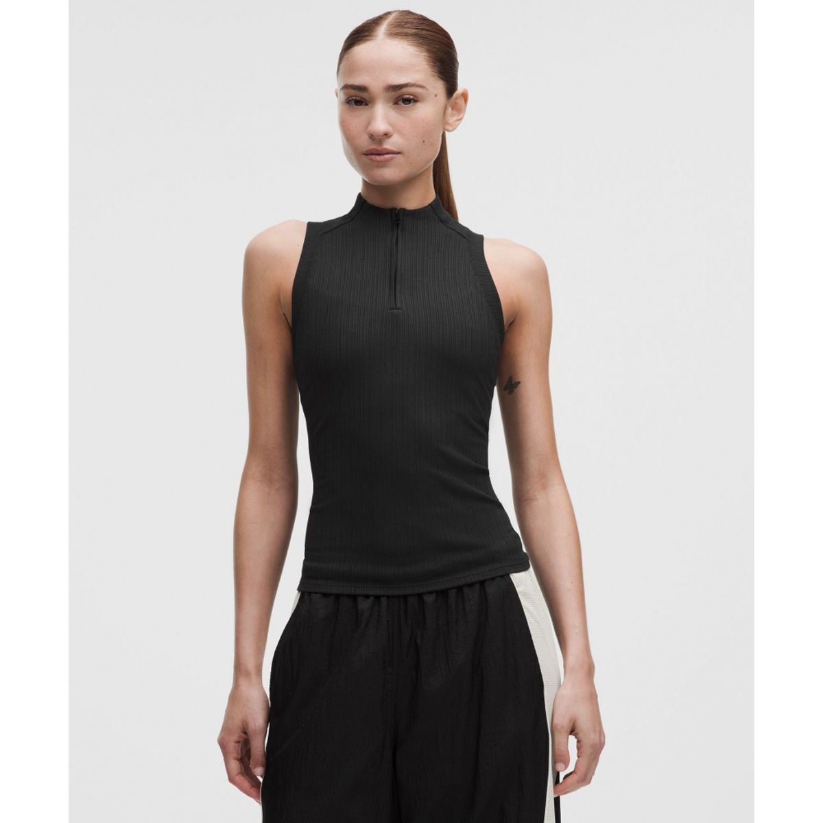 룰루레몬(LULULEMON) 홀드 타이트 마이크로 립 하프집 탱크탑  BLK