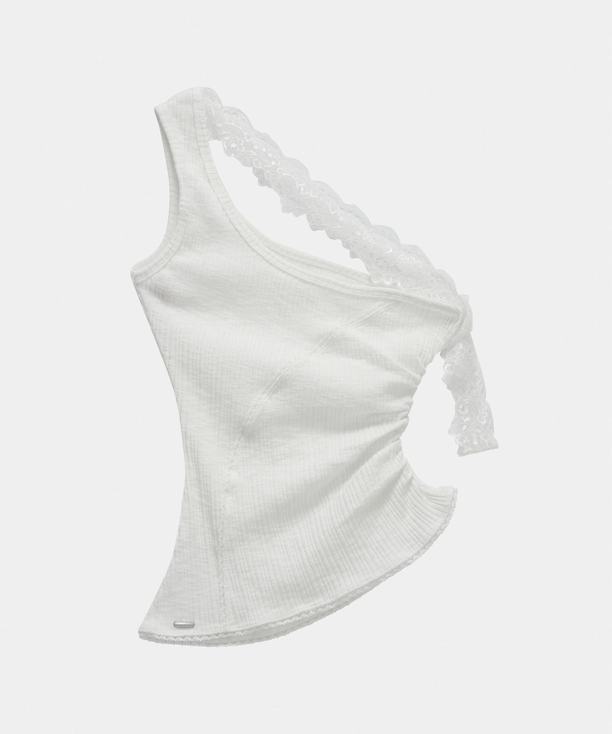 에트오소메(ETRE AU SOMMET) Lace One-Shoulder Shirring Top (White)