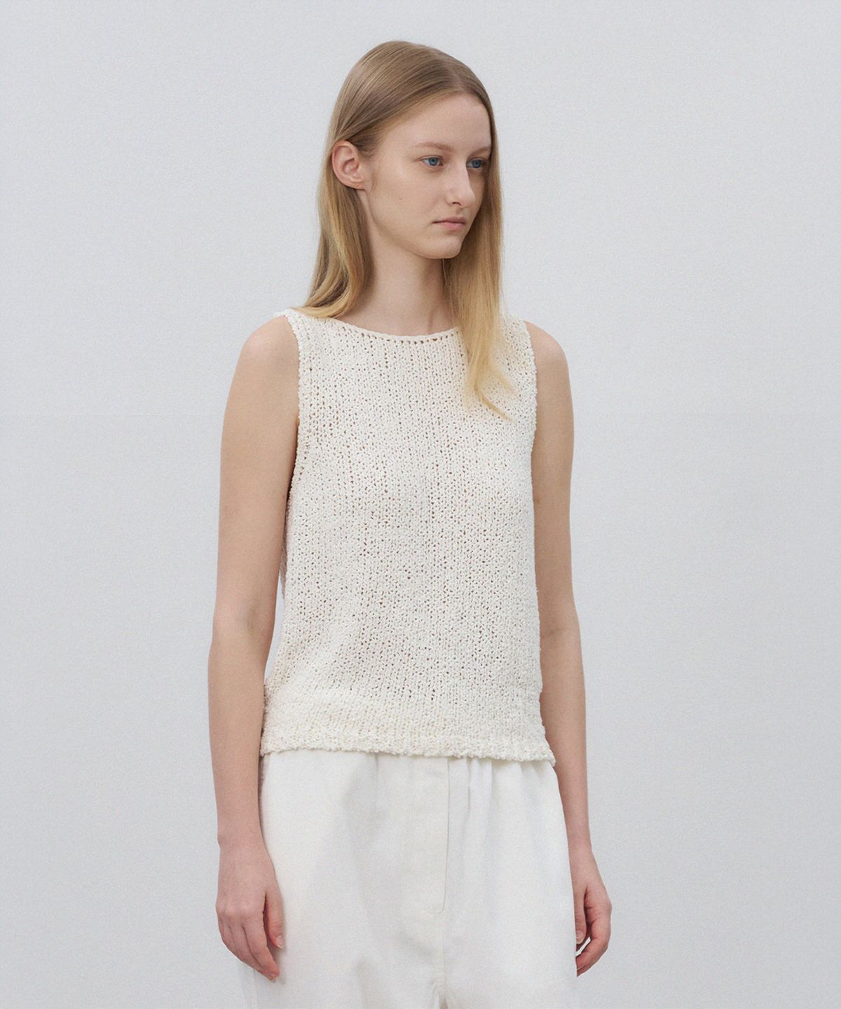 로트(LOTE) Crochet Sleeveless Knit_2 Color