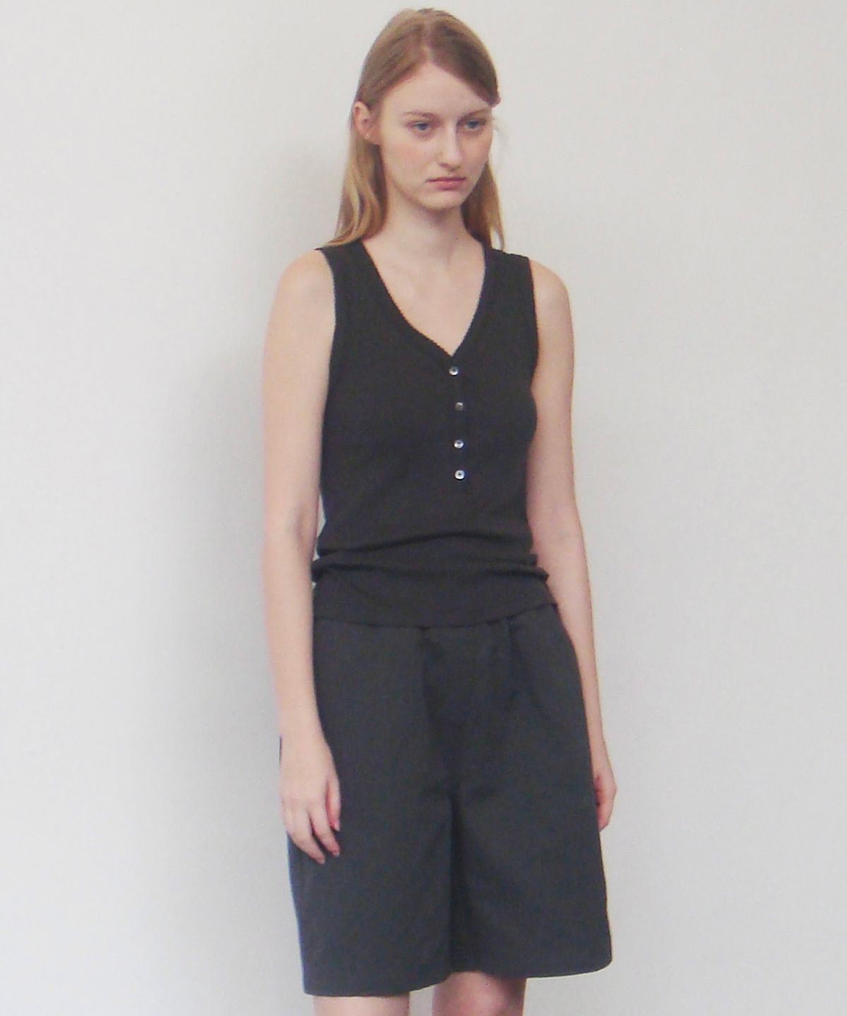 더라이(THERYE) Linen Blend Half Shorts(Charcoal)