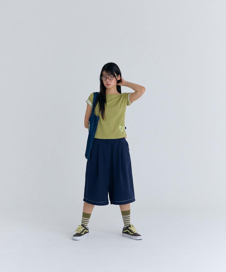 check tape short pants in navy