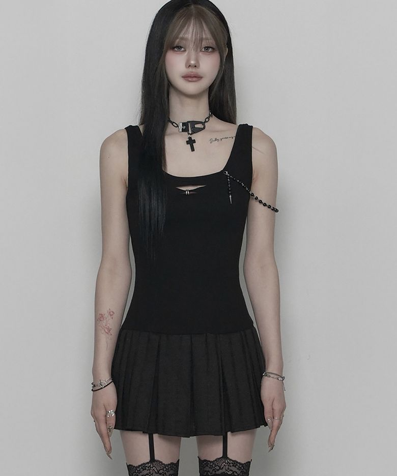 [리미티드 에디션] Destroy Pleats Beads Dress (BLACK)