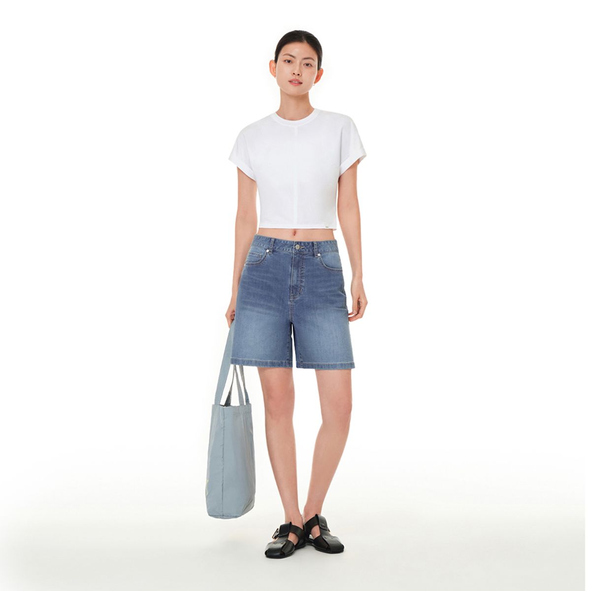 안다르(ANDAR) 아이스 에어데님 쇼츠