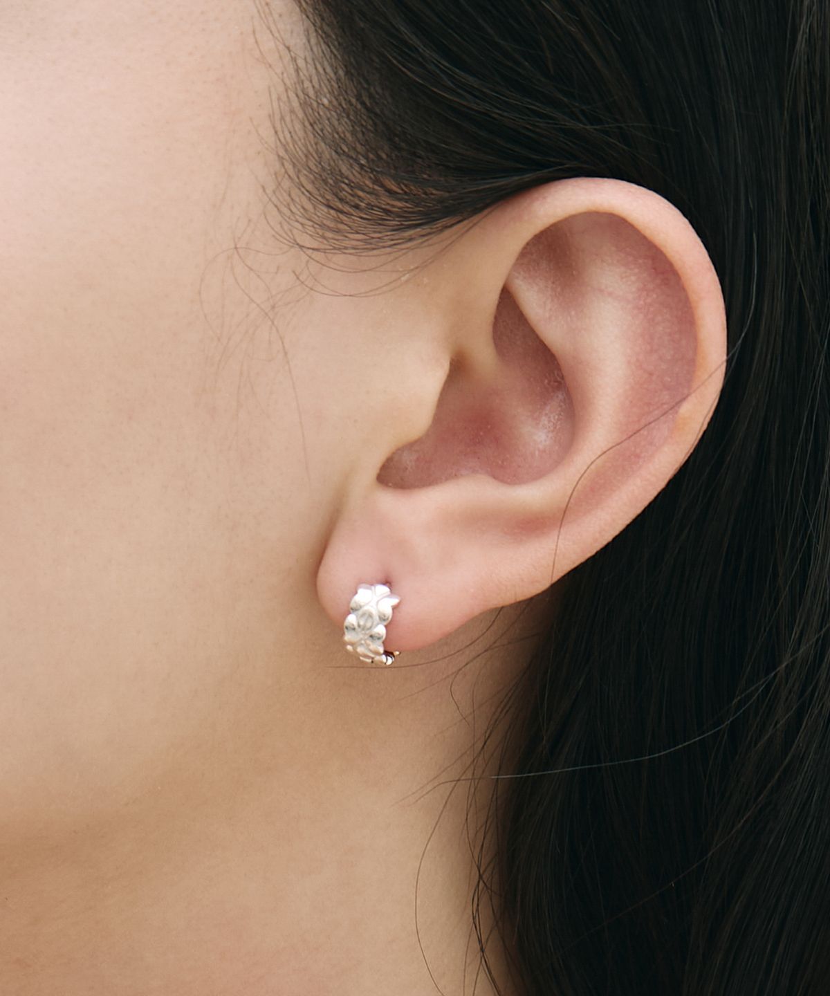러벰버(LOVEMBER) [silver 925] Bubble Cusion Small Hoops