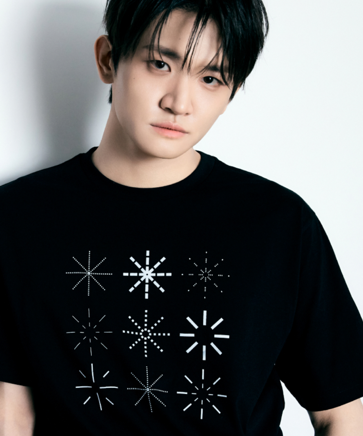 스파오(SPAO) [LUCY] 반팔 티셔츠(Black)_SPRLG37U12