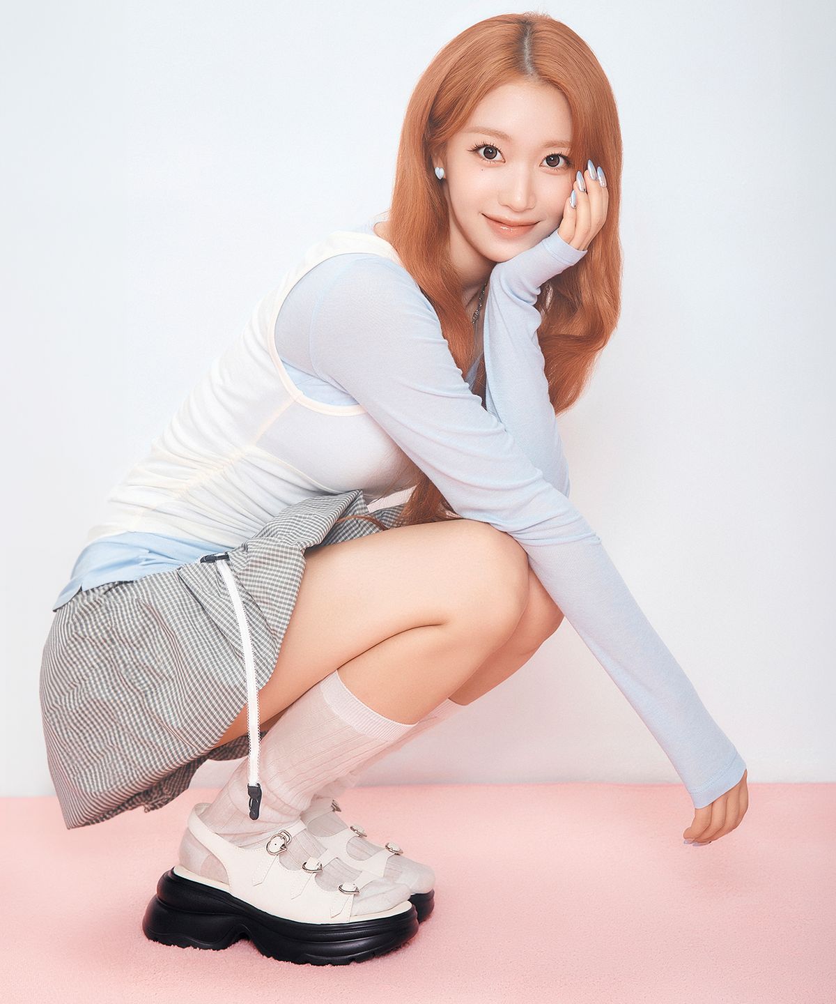 마크모크(MAC MOC) [STAYC] Glitz 글릿츠 플랫폼 하트장식 샌들_Cream (7cm)