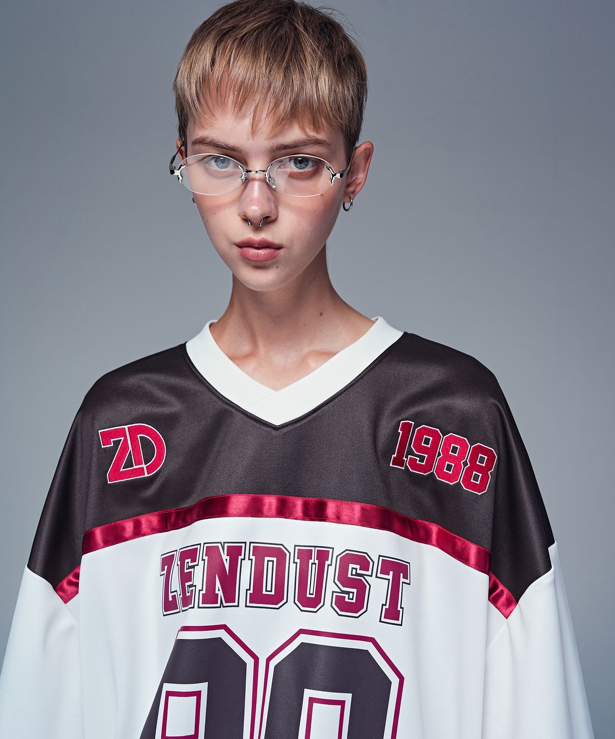 젠더스트(ZENDUST) Varsity 88 Football Jersey T-shirt BROWN