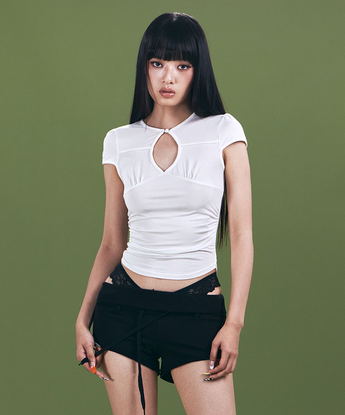 플리즈노팔로우(PLEASENOFOLLOW) Bomi Shirring Short Sleeve Top (White)