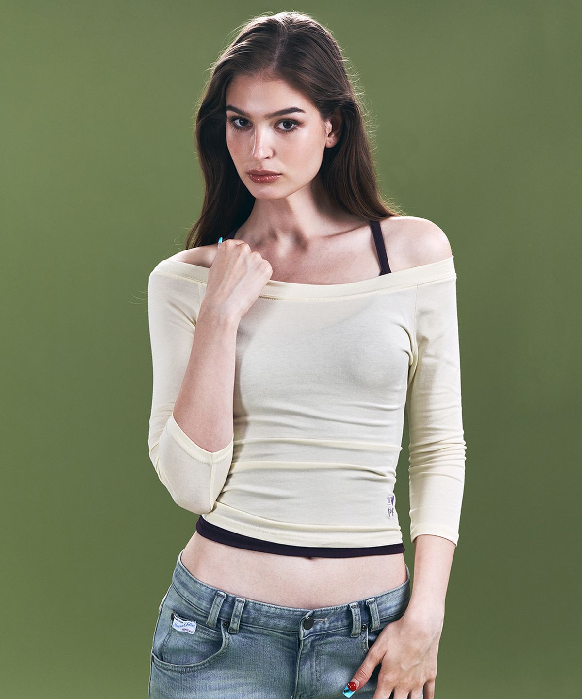 플리즈노팔로우(PLEASENOFOLLOW) Zed Off-Shoulder Long Sleeve Top (Lemon)