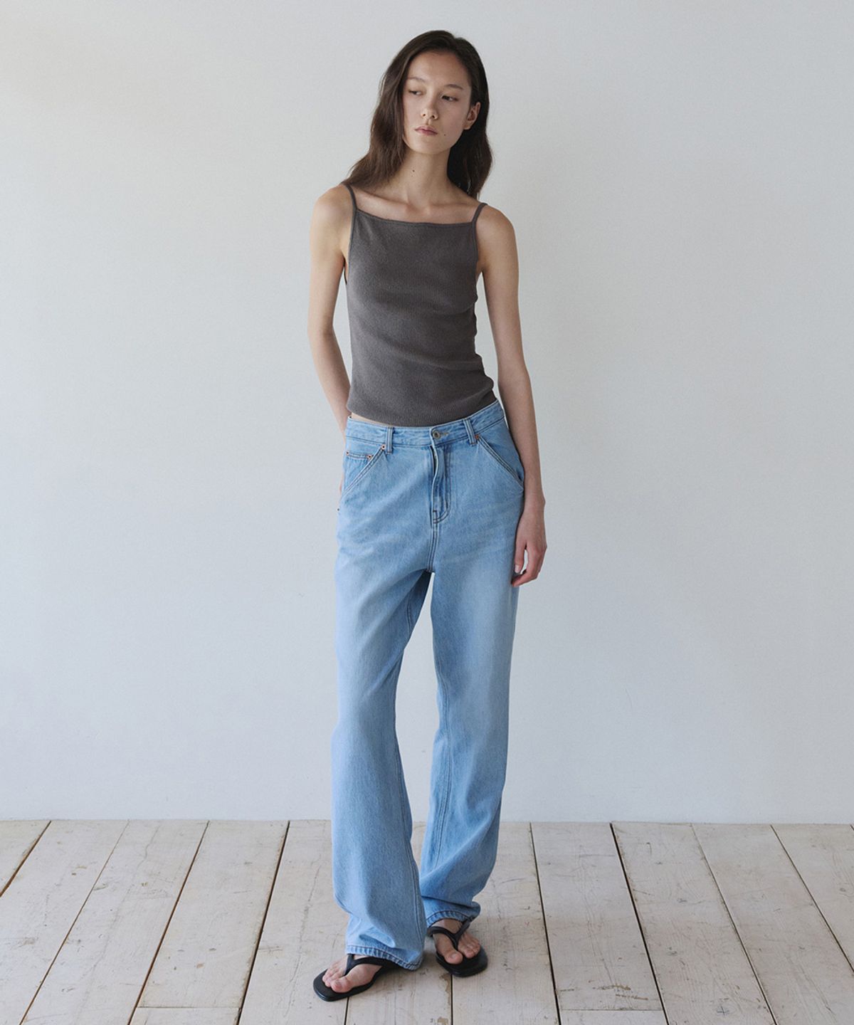 이어닝(YEARNING) LINEN SQUARE NECK KNIT SLEEVELESS, ASH KHAKI