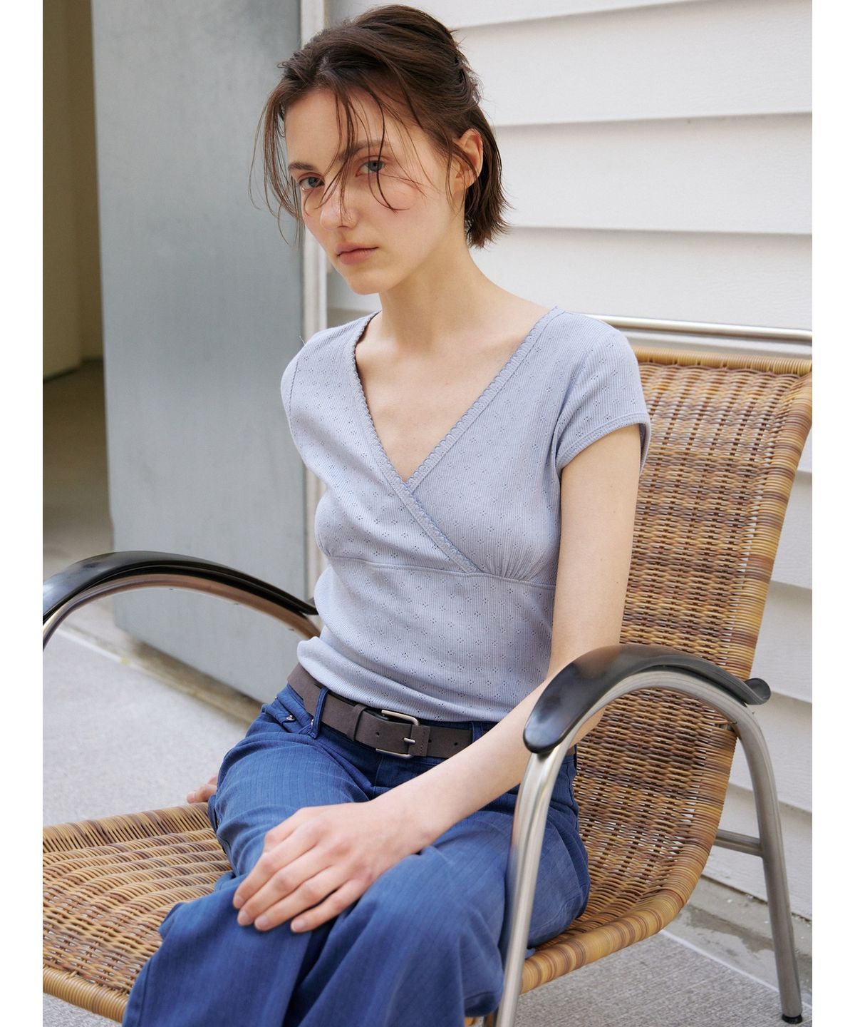 닌닛(NINNIT) [2nd] Scallop neck wrap t-shirt (SKY BLUE)