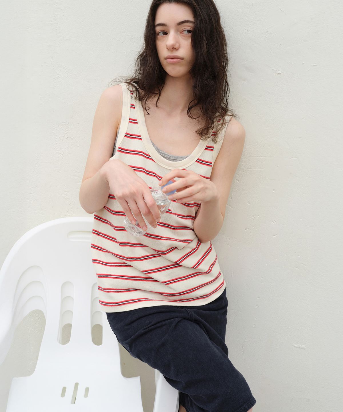 르바(LEVAR) Low Back Stripe PK Sleeveless Top - Ecru Stripe