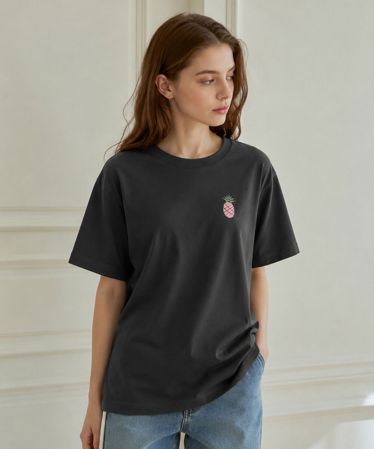 핑크파인애플(PINK PINEAPPLE) PPA MINI LOGO T-SHIRT_CHARCOAL