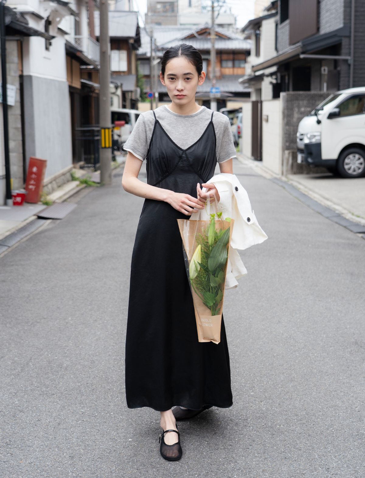 위에버(WEEVER) Sei satin cami ops, Deep black