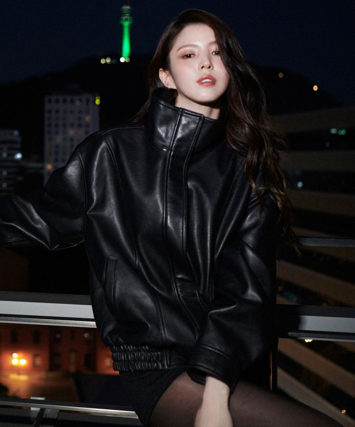 무신사 스탠다드 우먼(MUSINSA STANDARD WOMAN) 우먼즈 신세틱 레더 하이 넥 블루종 재킷 [블랙]