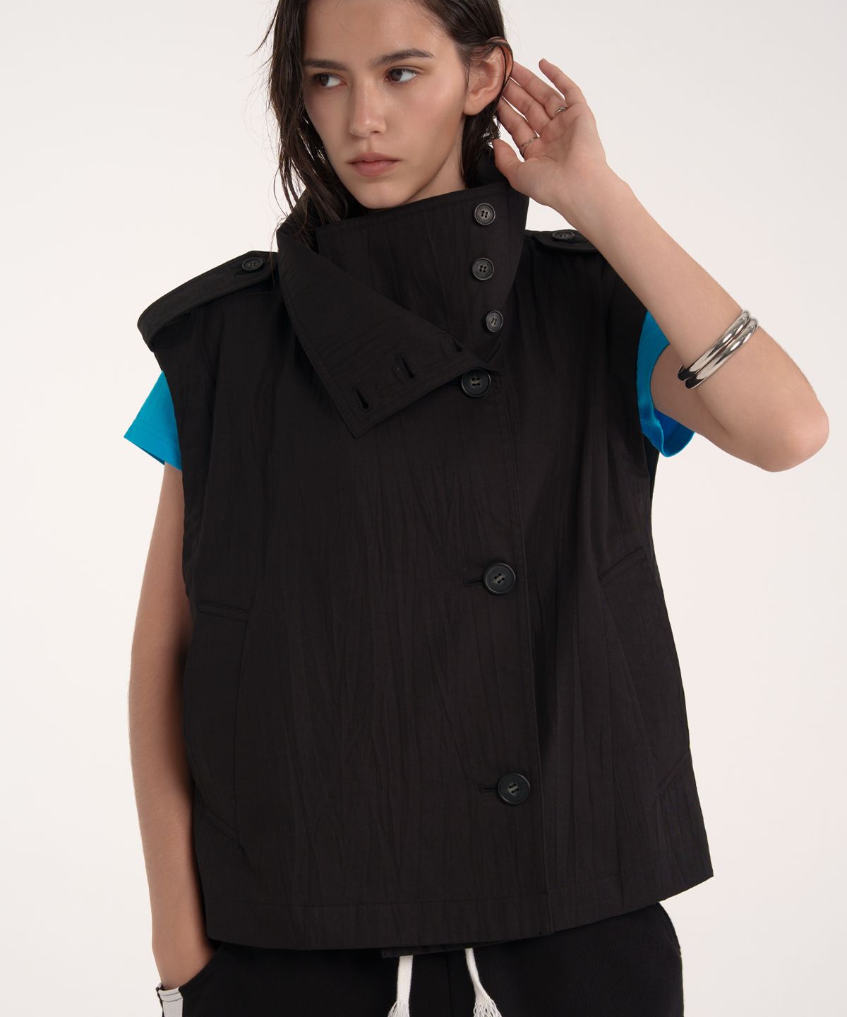 이에스씨 스튜디오(ESC STUDIO) trench high neck vest (black)