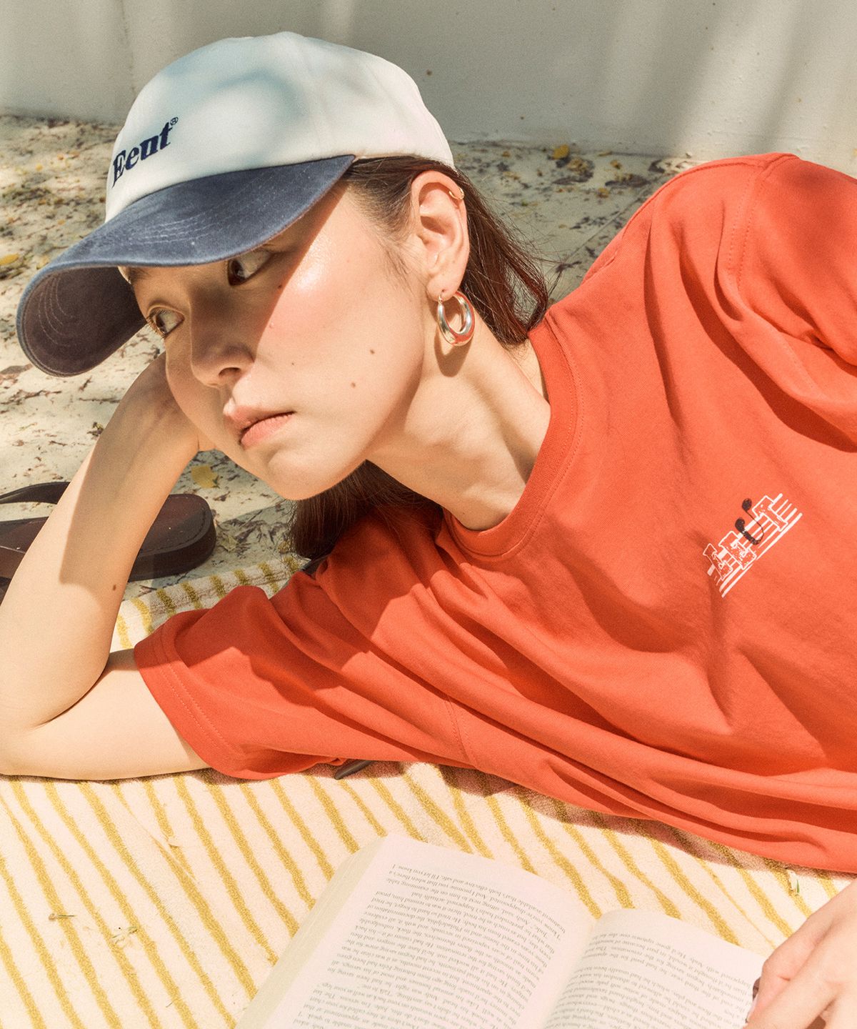 이우트(EEUT) EEUT BASIC BALLCAP / WHITE-NAVY