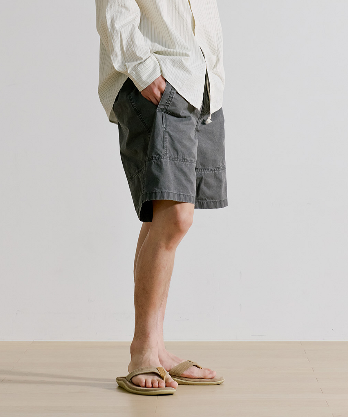유니온블루(UNION BLUE) ANCHOR PANEL SHORTS [DYED CHARCOAL]