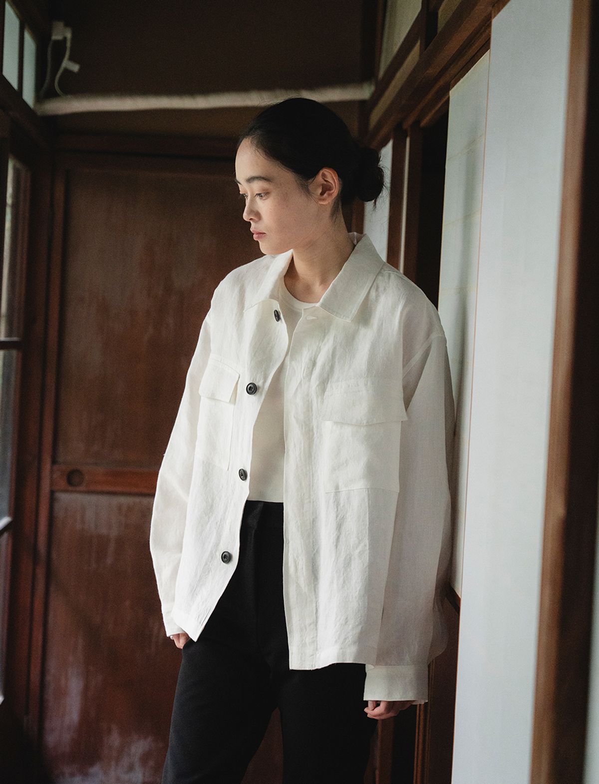 위에버(WEEVER) Lika linen work jk ver. clear white