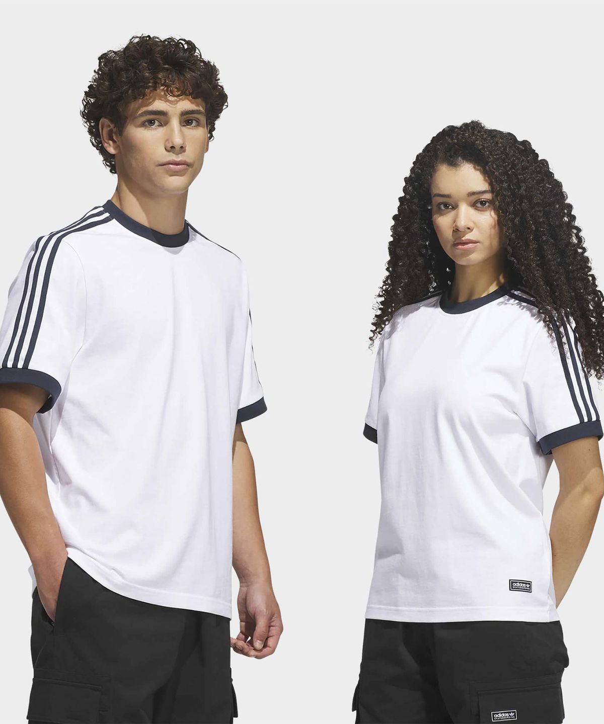 아디다스(ADIDAS) 스케이트보딩 링거 티셔츠 - 화이트:아우라잉크 / KS4344