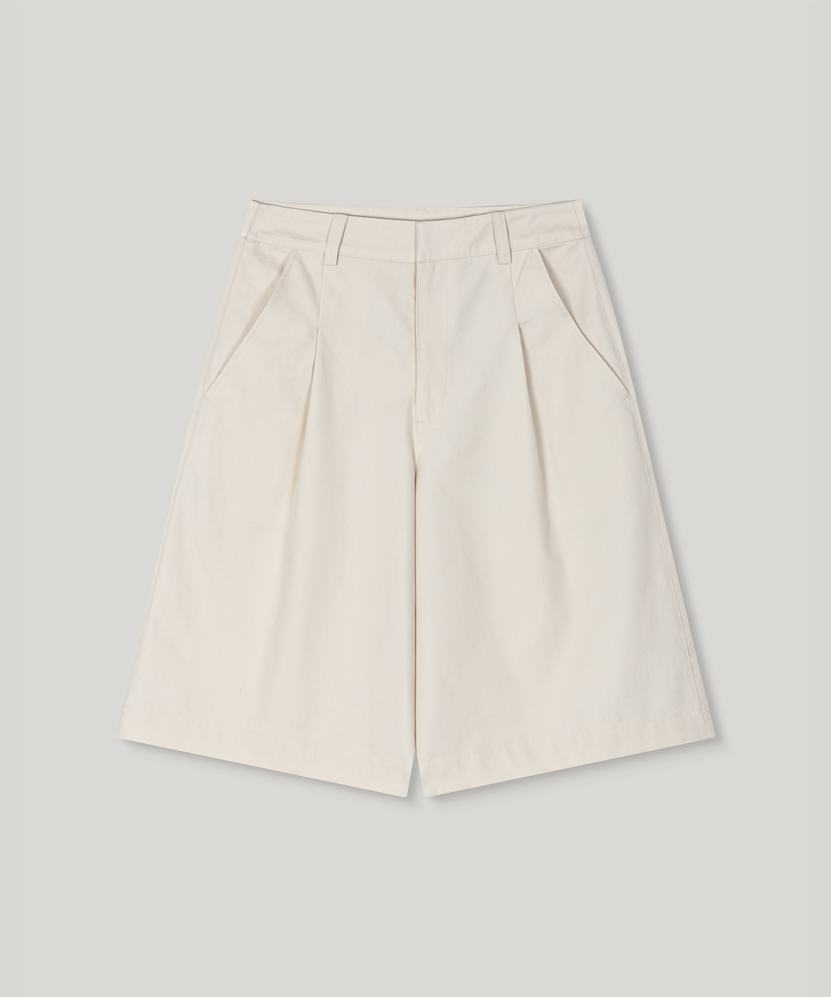 무아르무스(MUARMUS) Our Pintuck Bermuda Pants [Ivory]