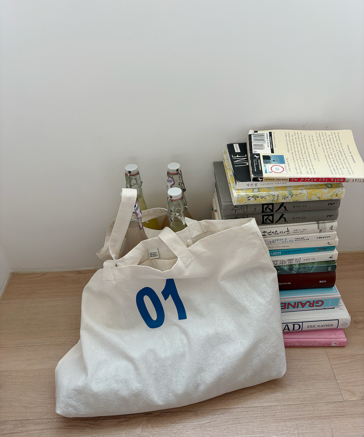 웨이베러시스(WAYBETTERSIS) WBS Signature ECO BAG (Ivory)