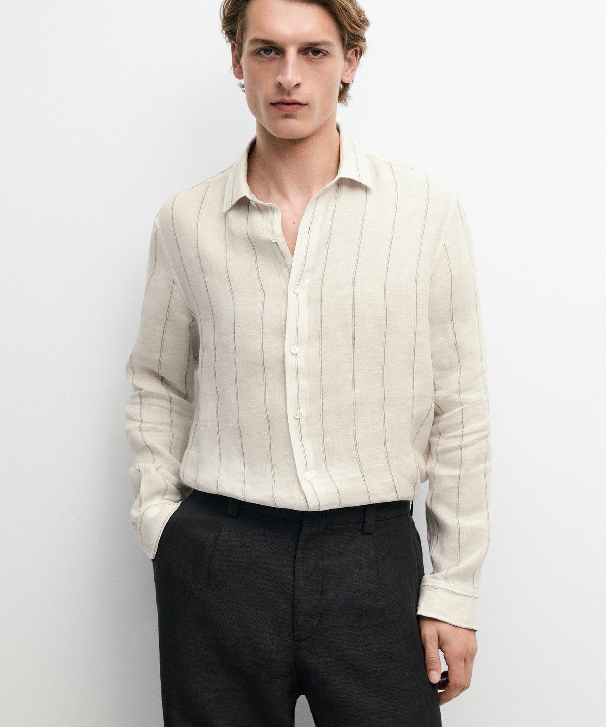마시모두띠(MASSIMO DUTTI) 100% 린넨 스트라이프 레귤러 핏 셔츠