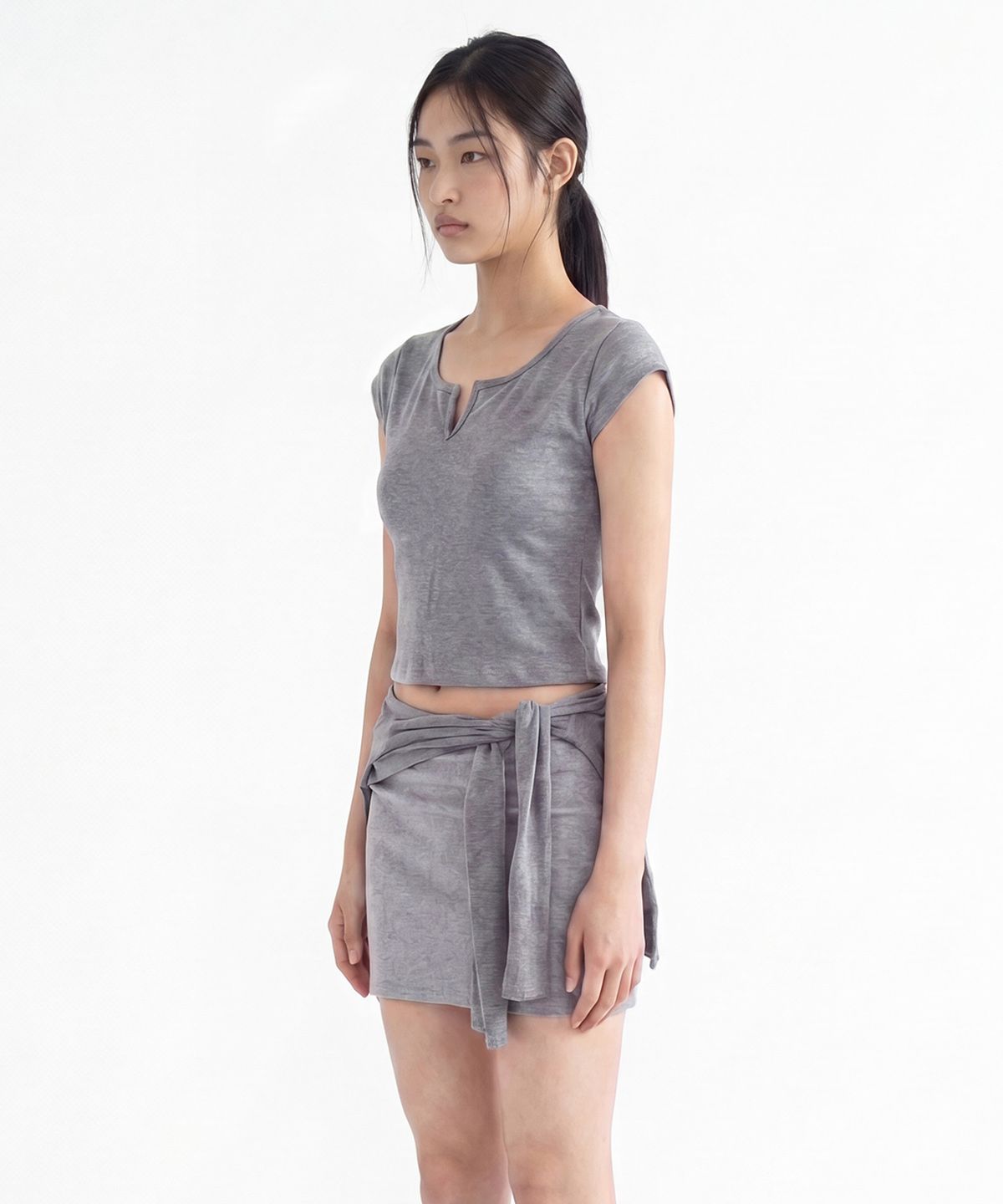 젬젬파라디(GEMGEM PARADIS) 보니 크롭탑 MELANGE GREY