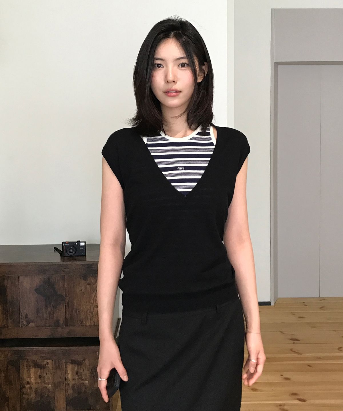 그로브(GROVE) CLOVER V-NECK KNIT VEST (4COLOR)