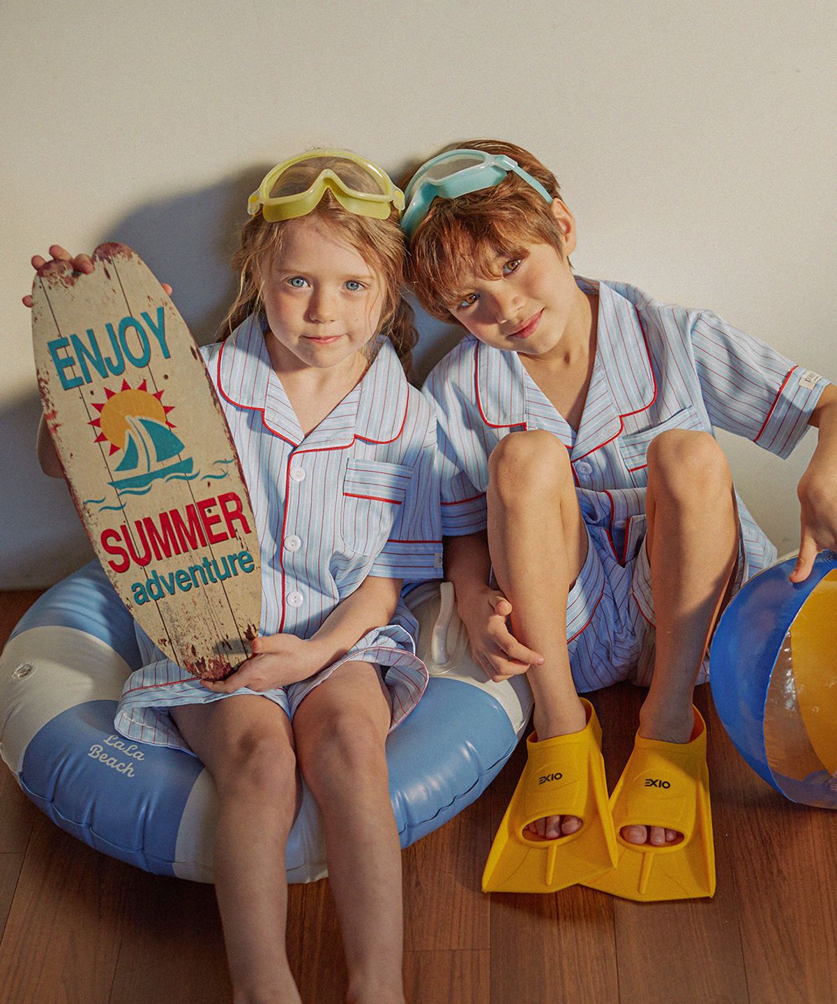 도씨 키즈(DOSSY KIDS) 실크핏 클로에 반팔 키즈 잠옷 세트