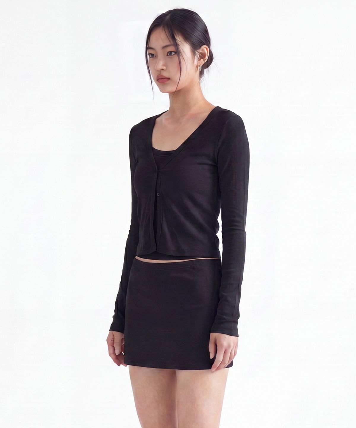 젬젬파라디(GEMGEM PARADIS) 보니 카디건 BLACK