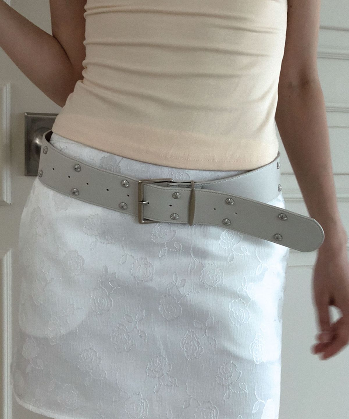 딜라이디(DELIDI) Occasio stud belt (ivory)