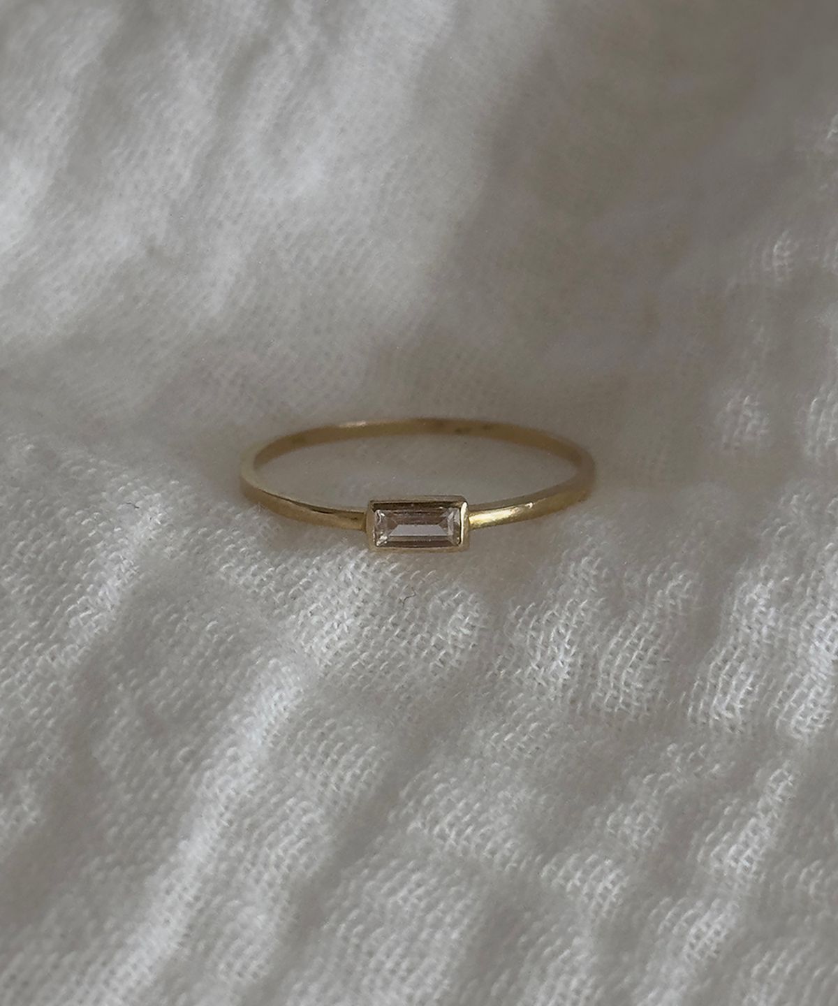파예(FAYE) 14k Mini baguette ring