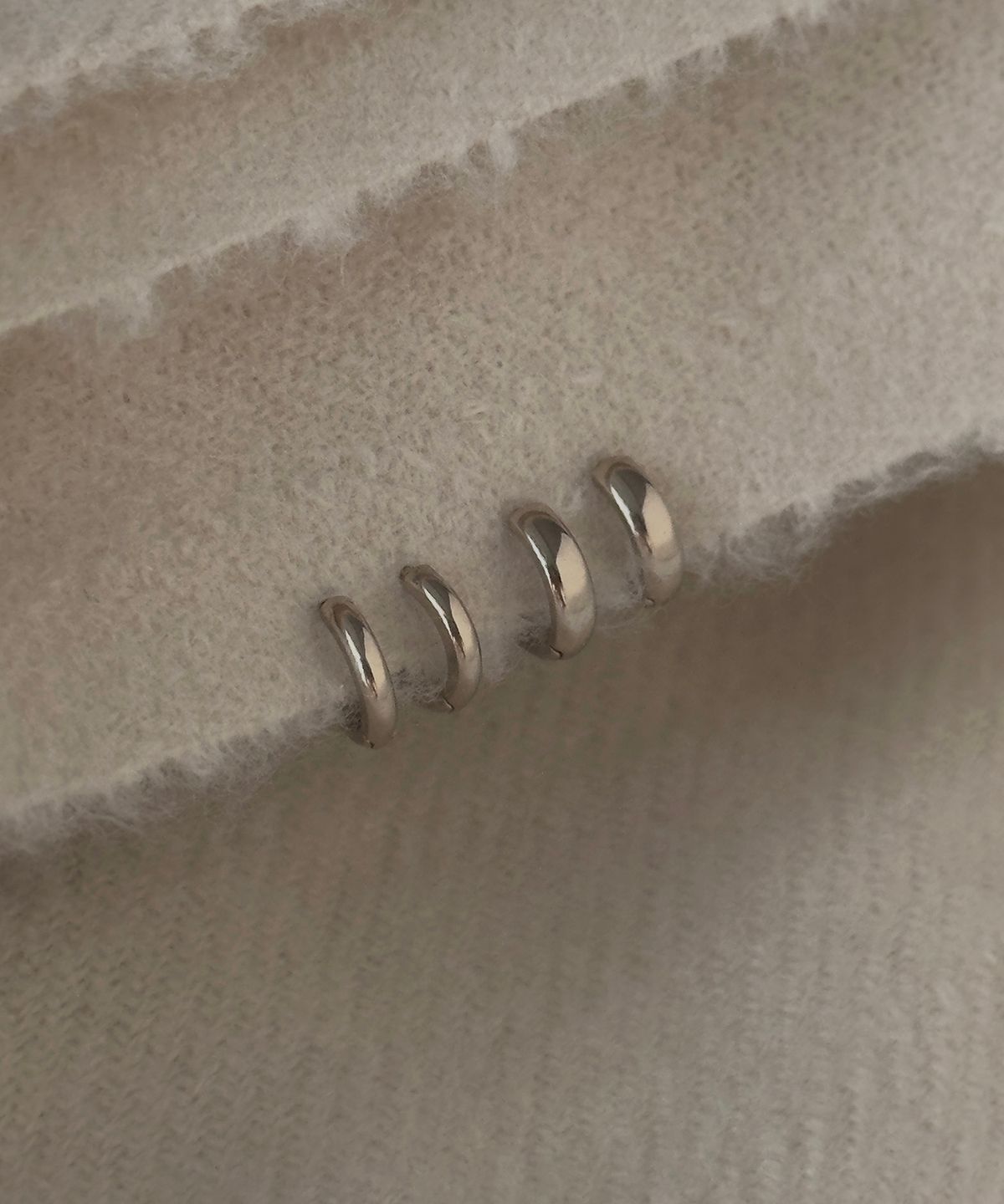 파예(FAYE) 14k Clean hoop earrings
