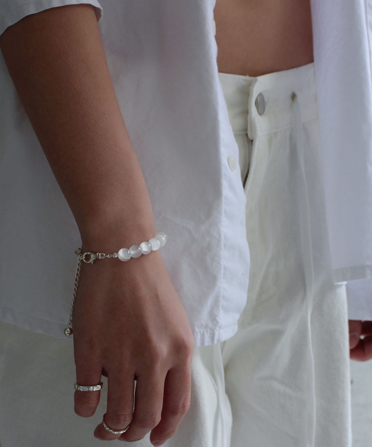 초록(CHOROCK) DOT BRACELET (SELENITE)
