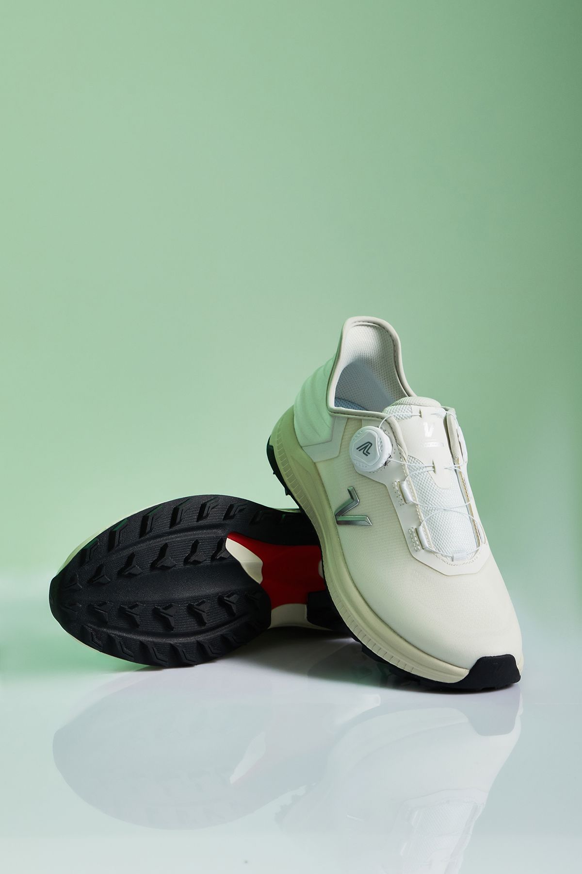 볼빅 골프웨어(VOLVIK GOLFWEAR) 남성 V-LITE AIR O 남성 VMASQ202_IV