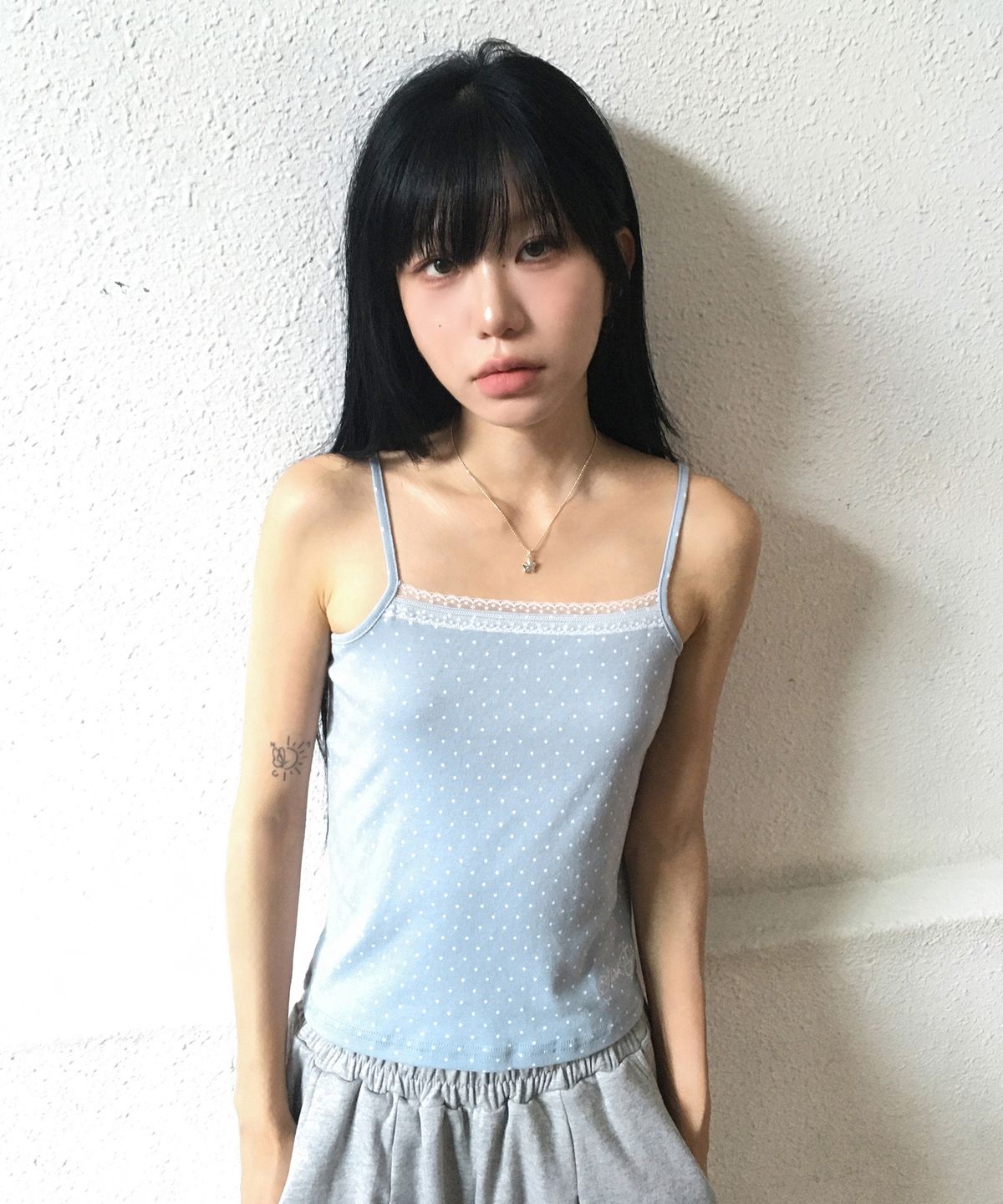슬릭글로우(SLEEKGLOW) Dot Lace Sleeveless[Light Blue]