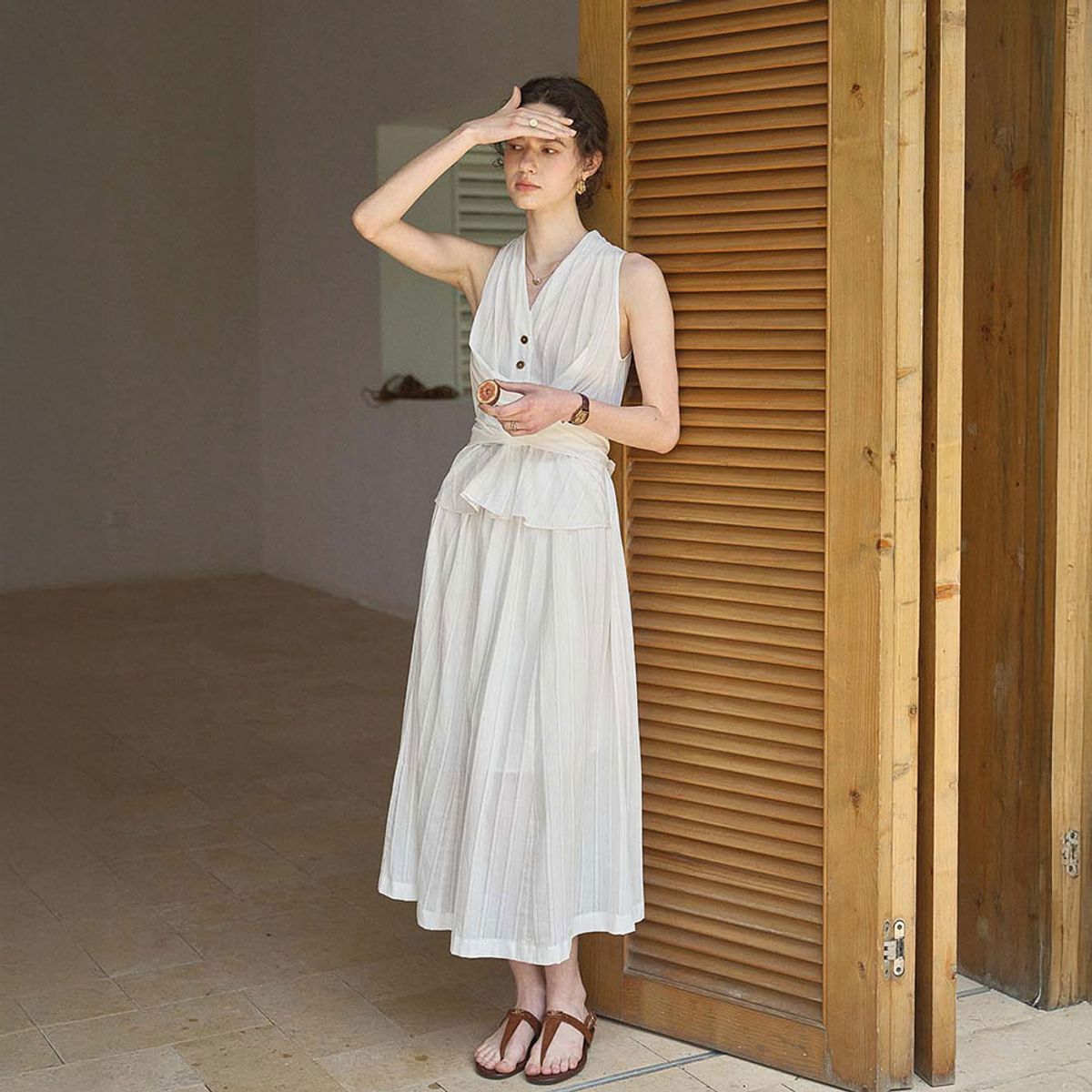 심플레트로(SIMPLE RETRO) SR_Cross-strap white dress