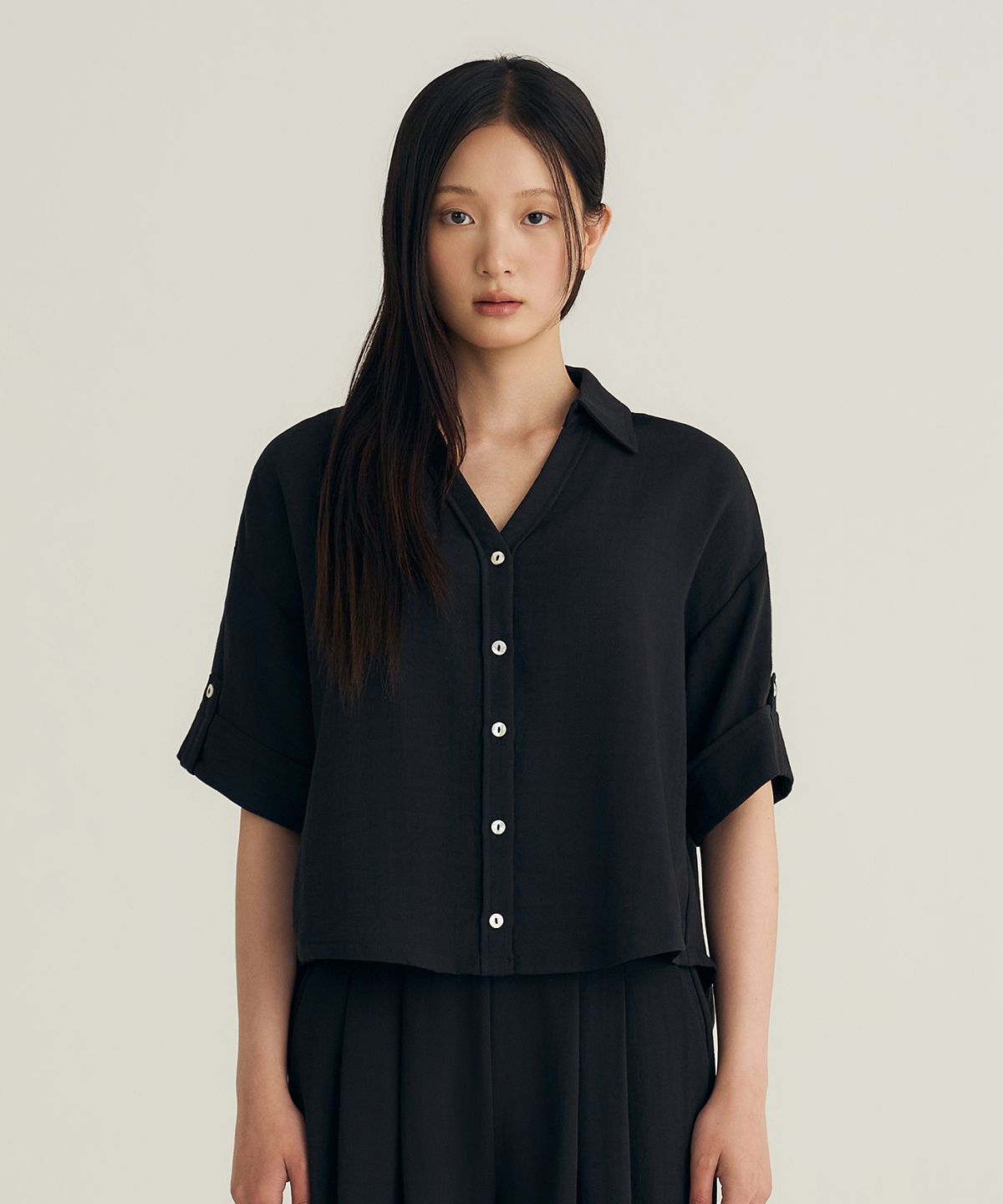 비올셋(BE ALL SET) Crop Shirt_Black