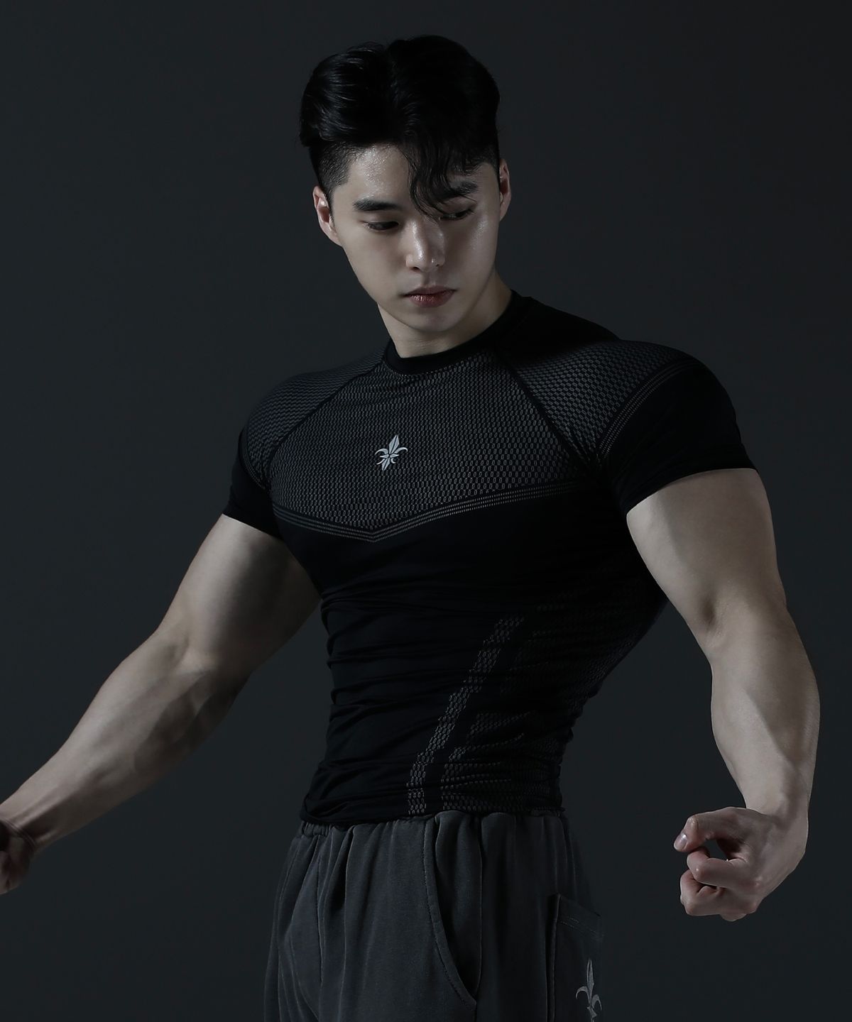 카미드(CARMID) 실버 나이트 컴프레션 반팔 [블랙]