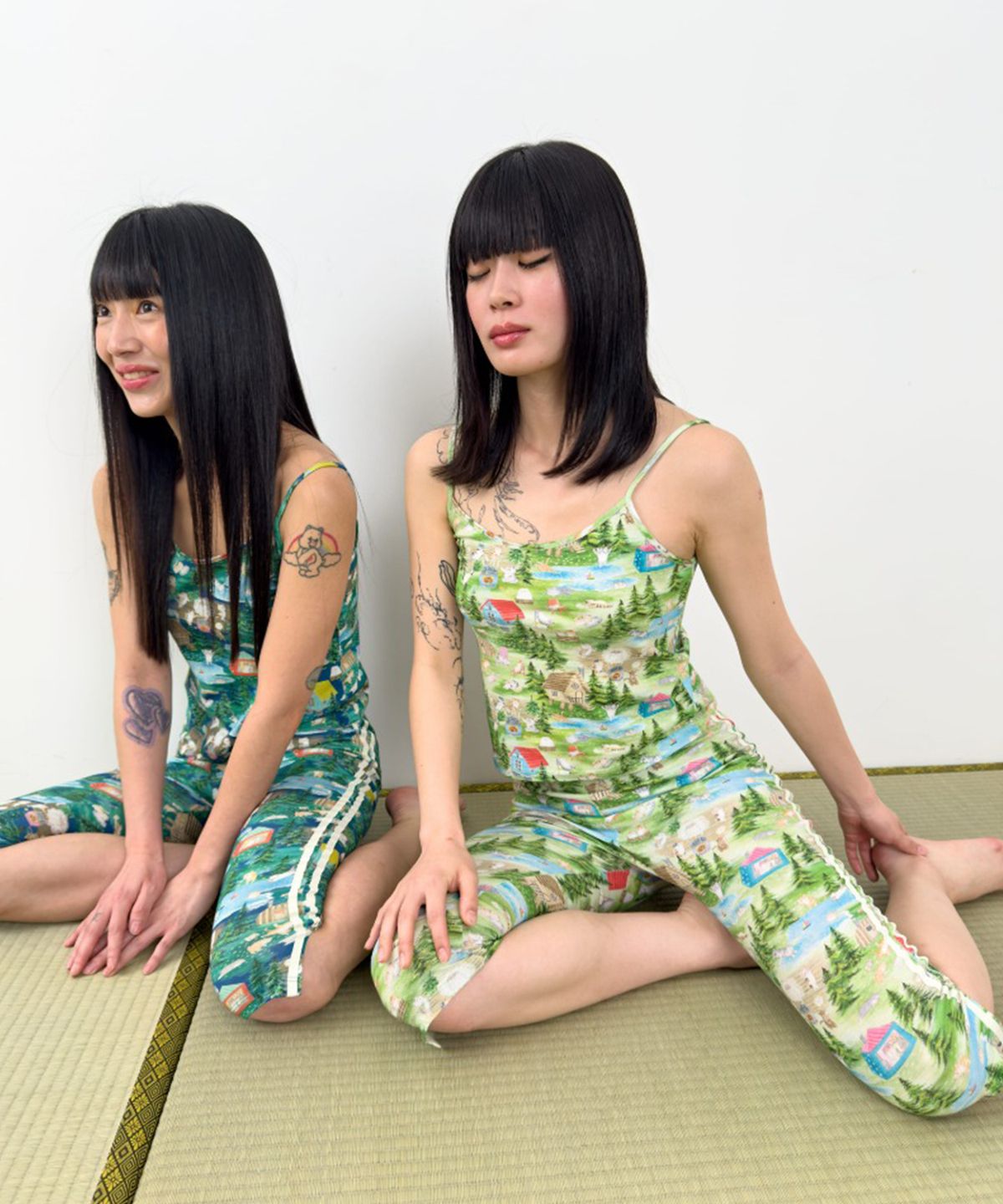 니히(NIEEH) Mimi garden leggings (Green)