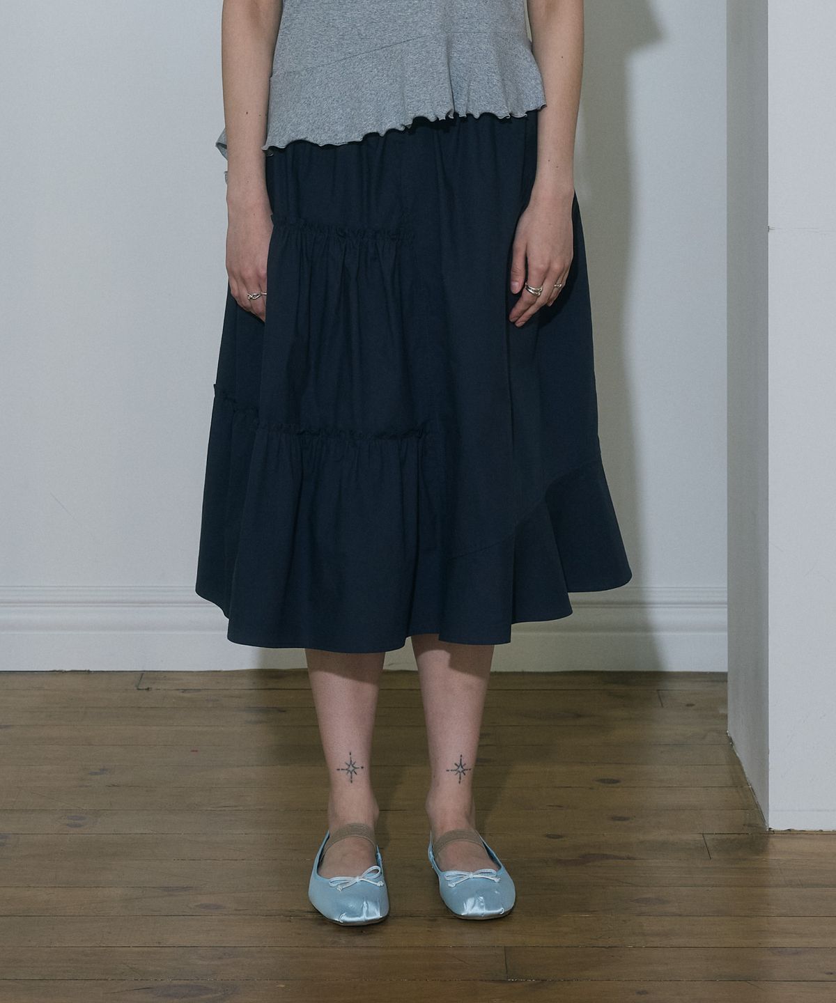 아페이즈(APAISE) [투웨이] Cancan Shirring Long Skirt(Navy)